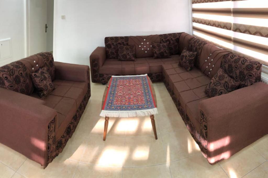 Apt 4 Rent/A Quiet Neighborhood Close To Services Αμμάν Εξωτερικό φωτογραφία